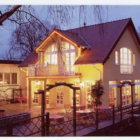 Gasthaus Stobbermuehle Buckow Buitenkant foto